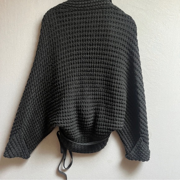 Nine West Wool Blend Dolman Knit Sweater Cardigan Sz XS - Picture 2 of 6